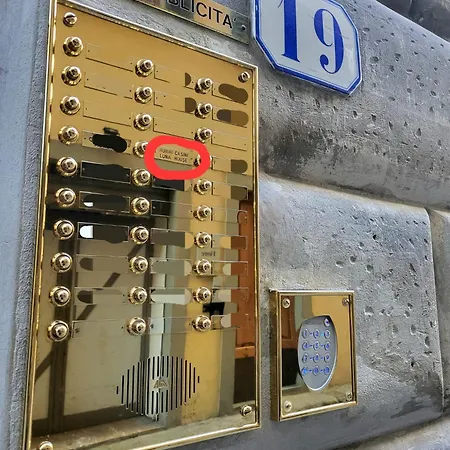 Centro Storico Firenze, Luna House Διαμέρισμα *