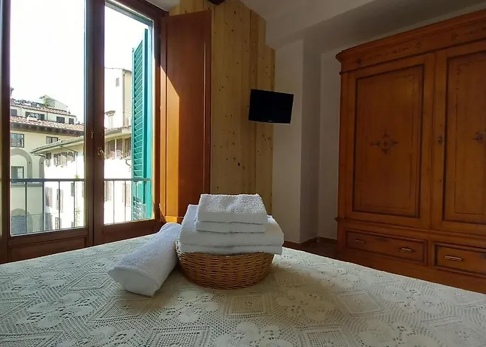 Centro Storico Firenze, Luna House Апартаменты *