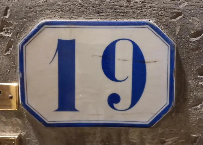 Апартаменты Centro Storico Firenze, Luna House *